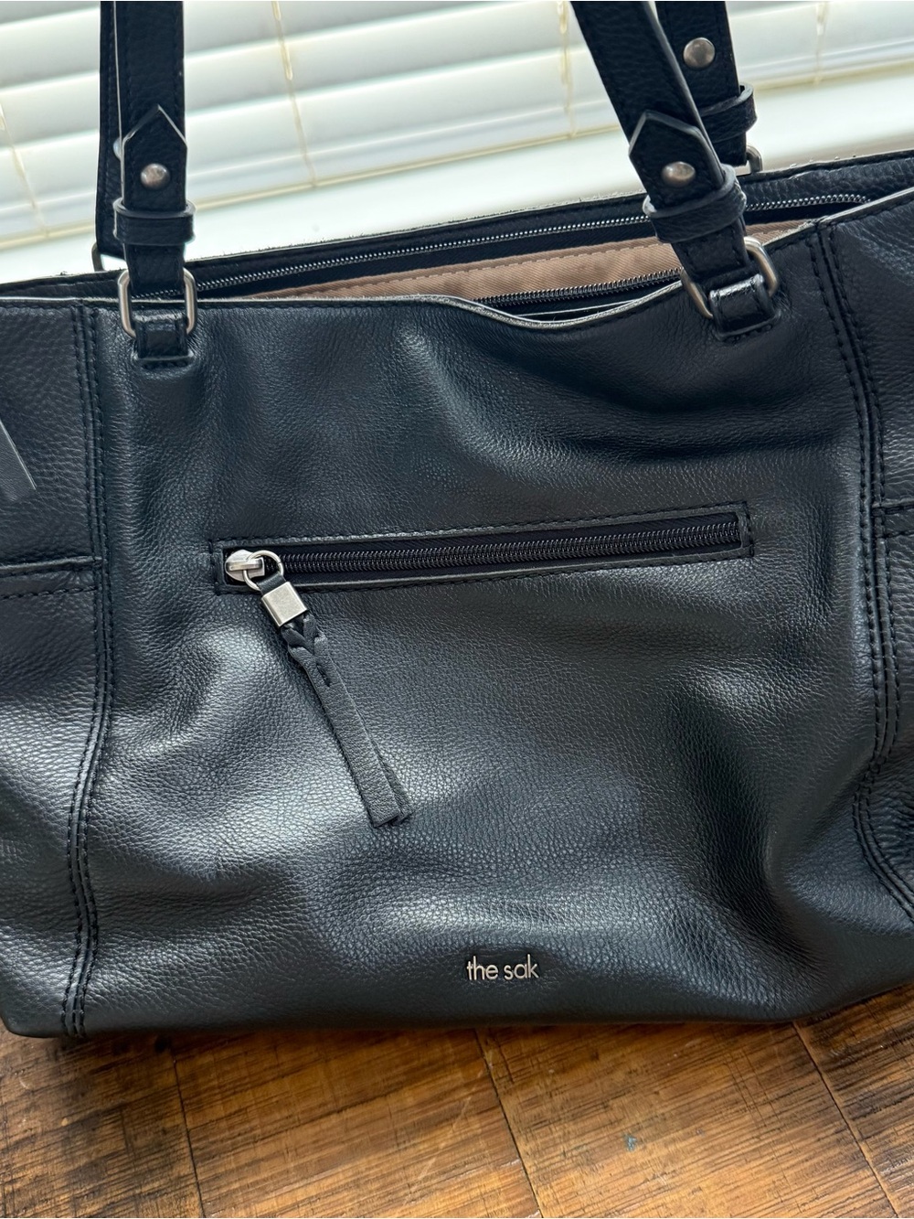 The Sak Ashby 100% Leather Shoulder Bag